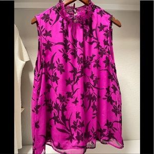 Vince camuto floral print XL top